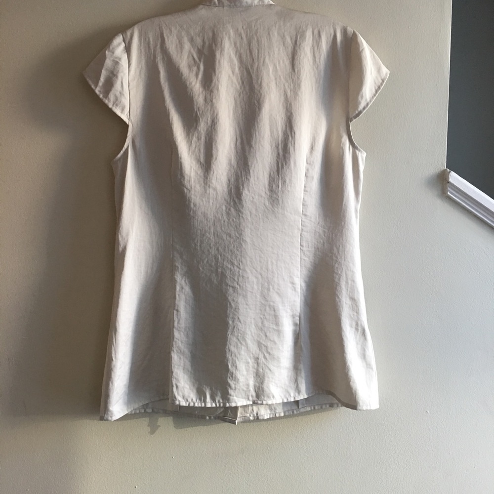 Ann Taylor LOFT Ruffle Button Down - Picture 4 of 8